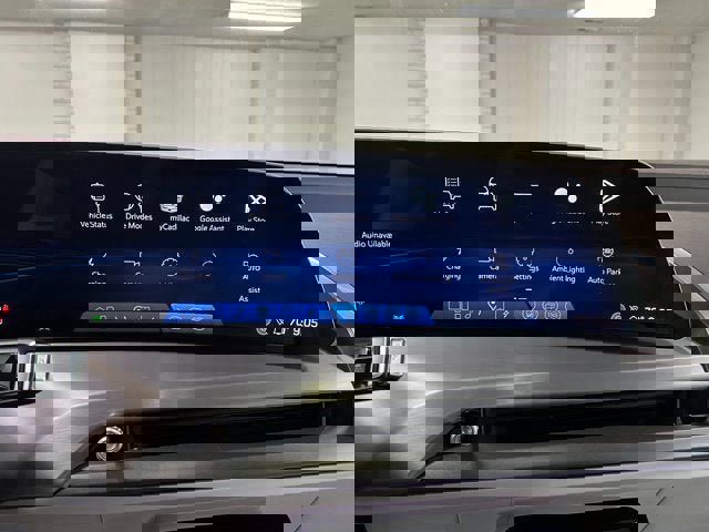 New 2026 Cadillac Vistiq Luxury w/ LPO, Floor Liner Package image 15