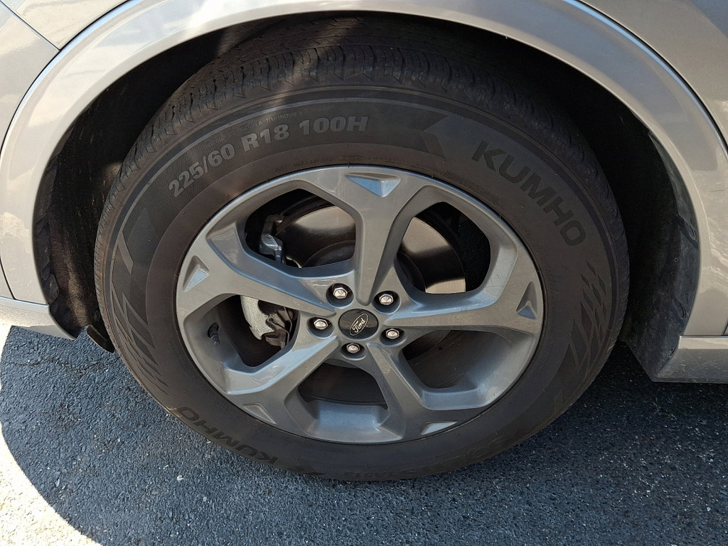 Used 2024 Ford Escape ST-Line FWD image 4