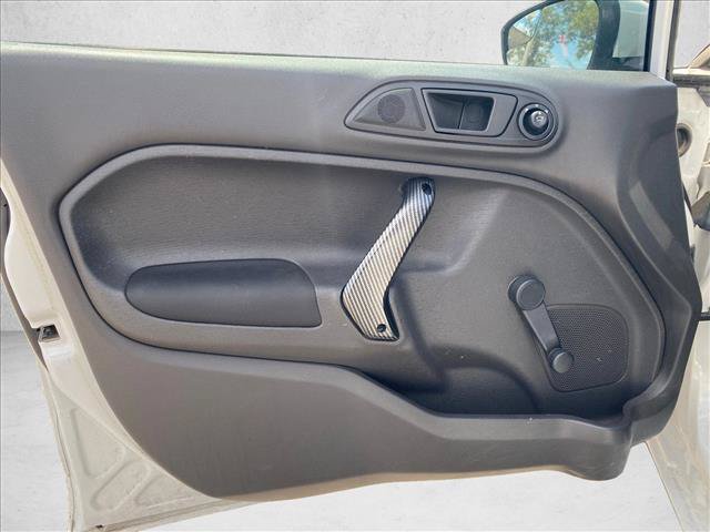Used 2016 Ford Fiesta S FWD image 8