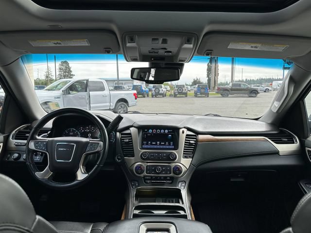 Used 2019 GMC Yukon Denali w/ Denali Ultimate Package AWD/4WD image 25