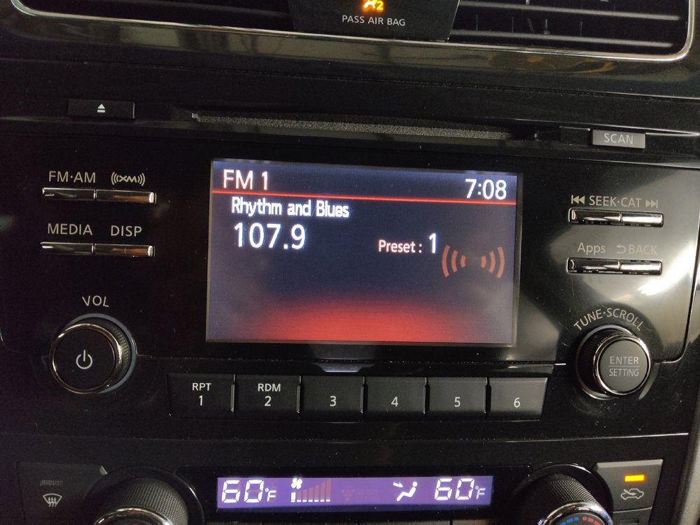 Used 2015 Nissan Altima 2.5 SV FWD image 25
