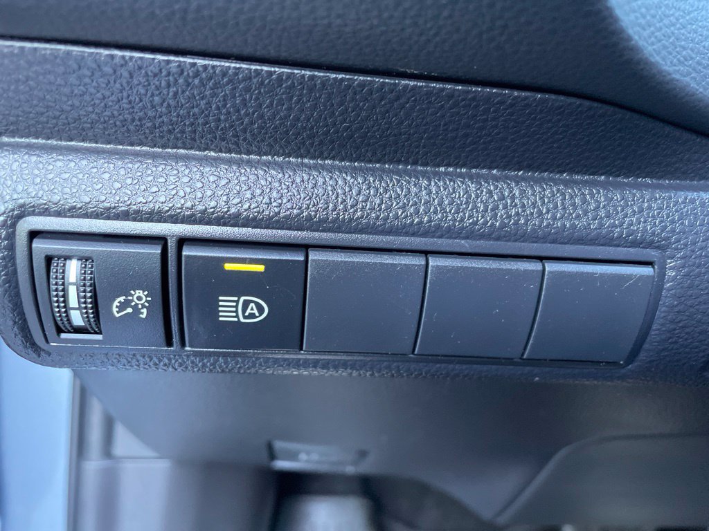Used 2024 Toyota Corolla LE FWD image 22