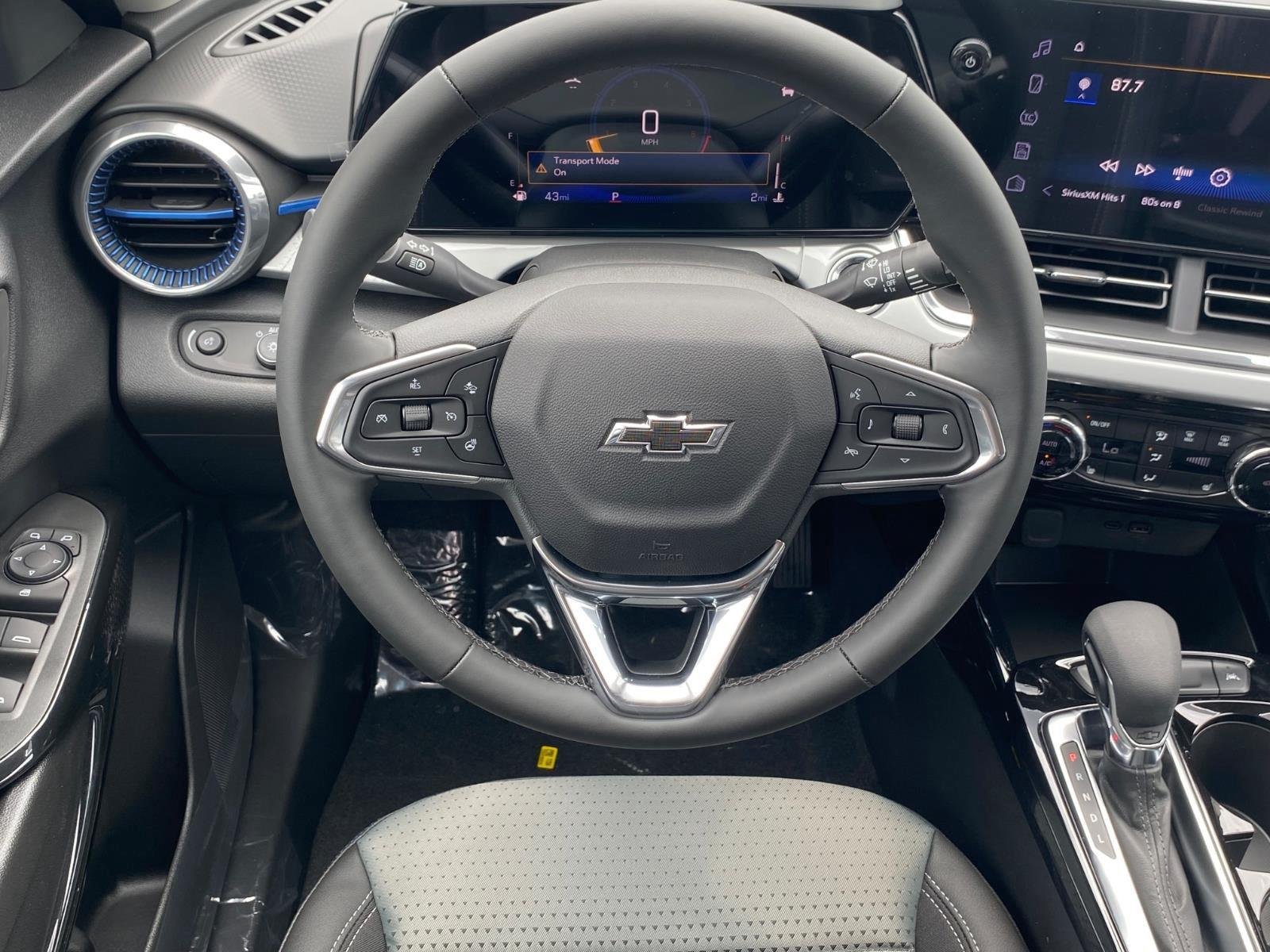 New 2026 Chevrolet Trax LT w/ Driver Confidence Package FWD image 7