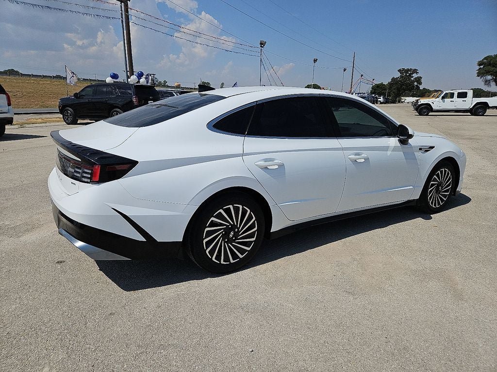 Used 2024 Hyundai Sonata SEL FWD image 8