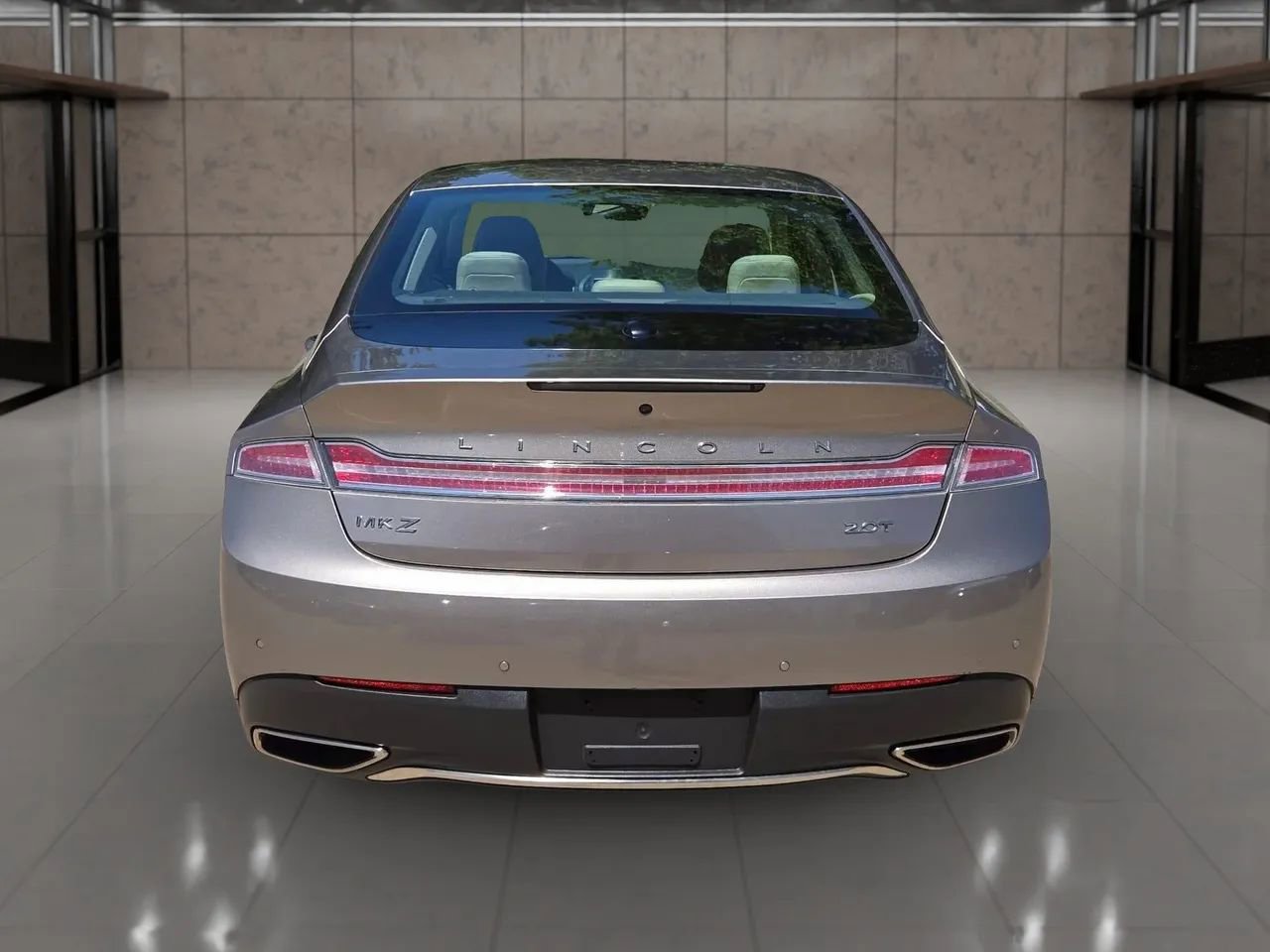 Used 2018 Lincoln MKZ Reserve FWD image 9