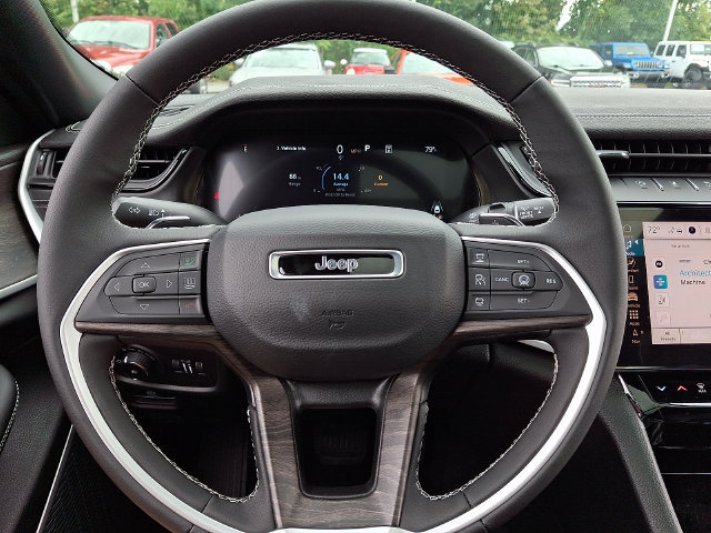 New 2027 Jeep Grand Cherokee L Limited AWD/4WD image 15