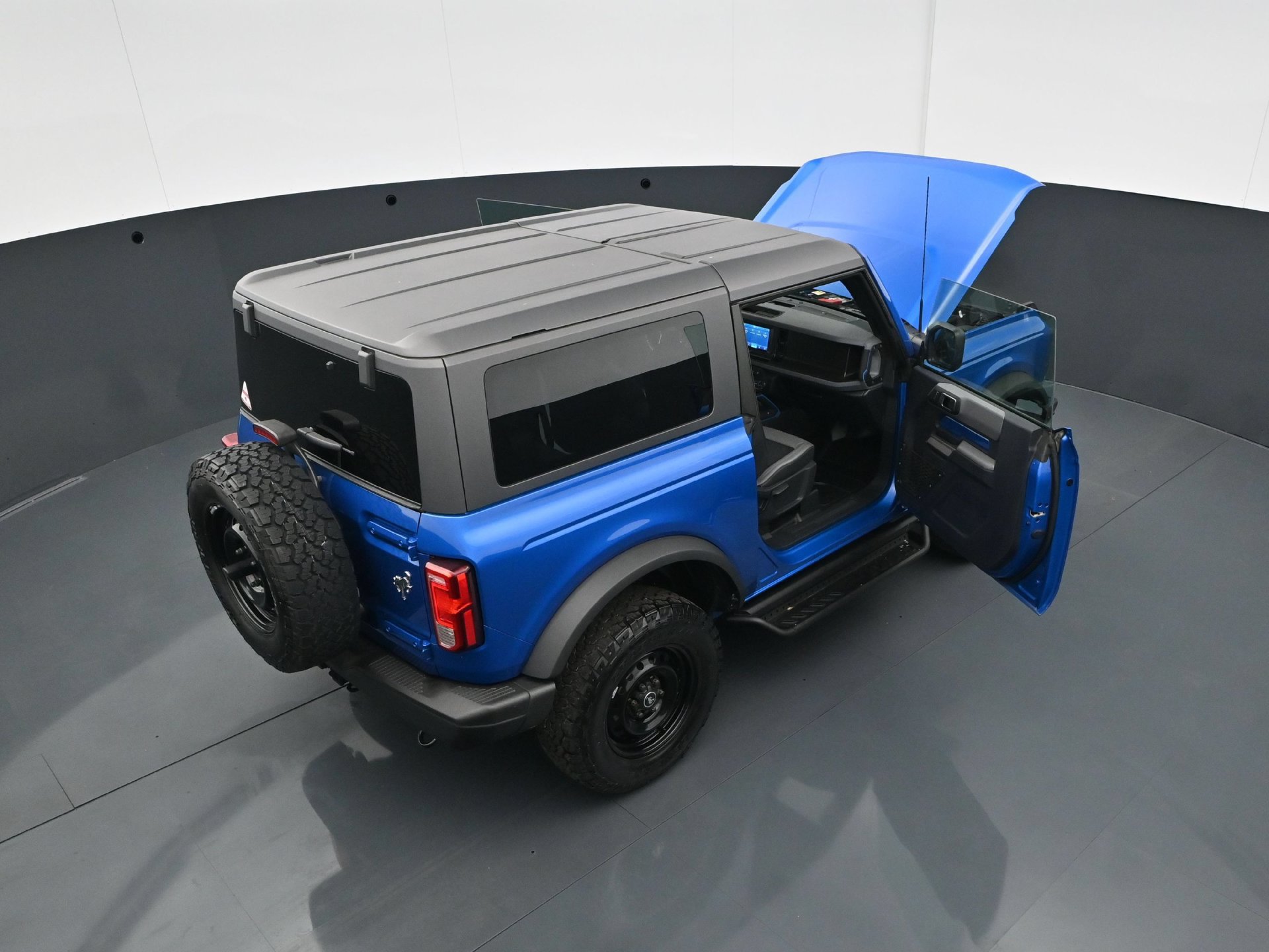 Used 2021 Ford Bronco Black Diamond AWD/4WD image 40