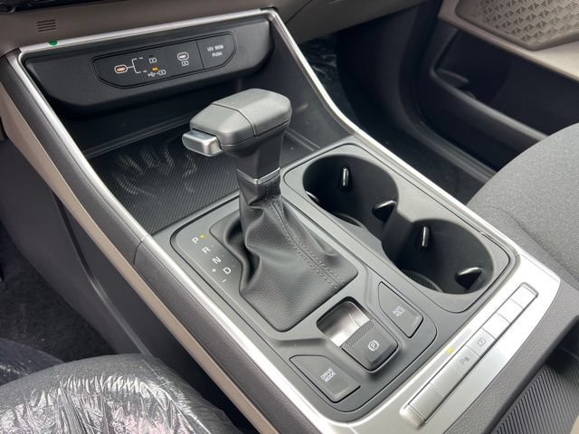 New 2026 Kia Carnival LX FWD image 18