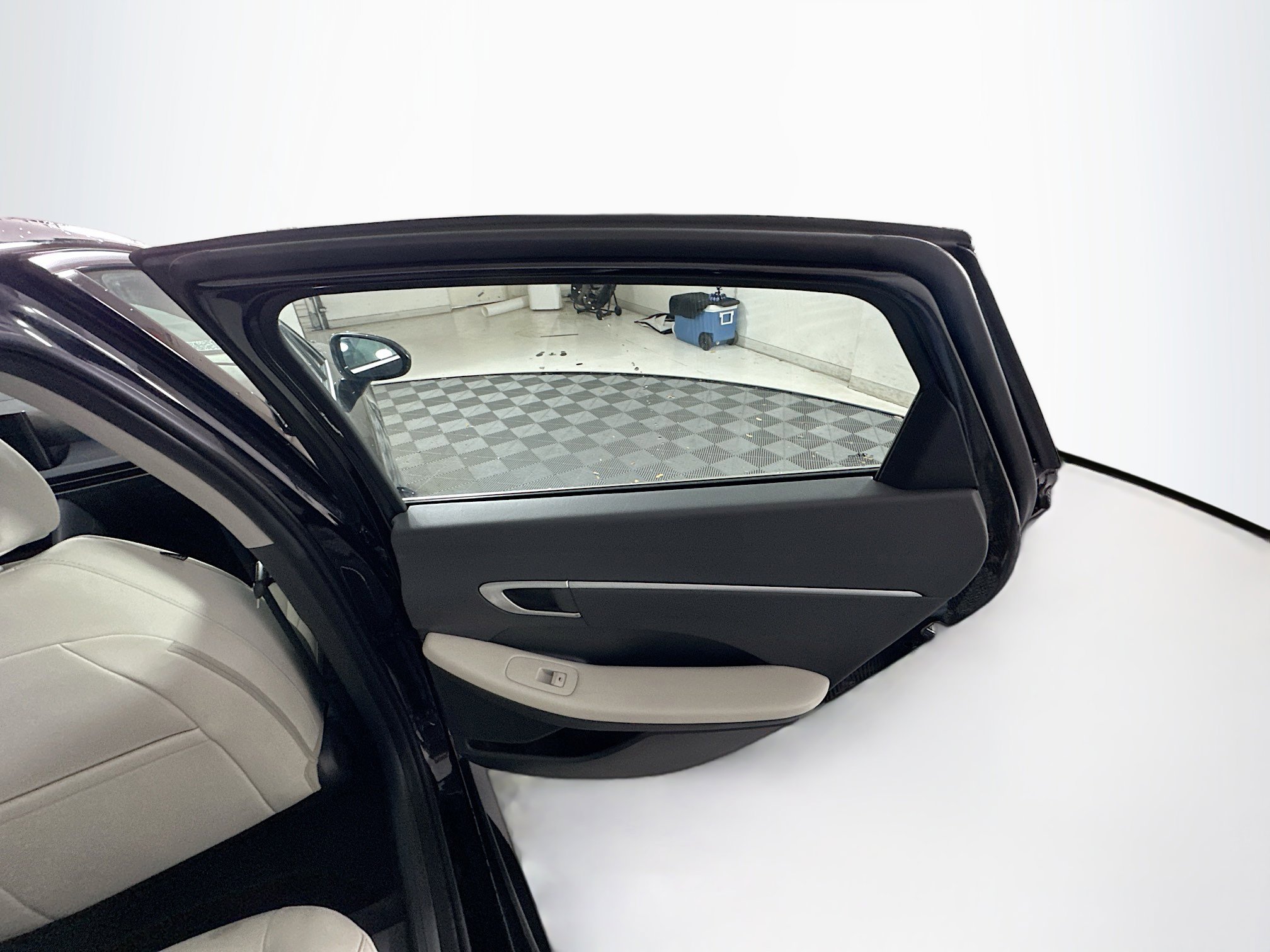 Used 2025 Hyundai Sonata SEL FWD image 29
