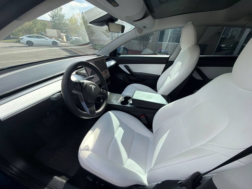 Used 2021 Tesla Model 3 Long Range AWD/4WD image 22