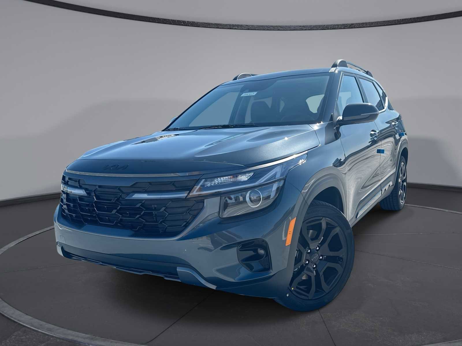 Certified 2025 Kia Seltos X-Line