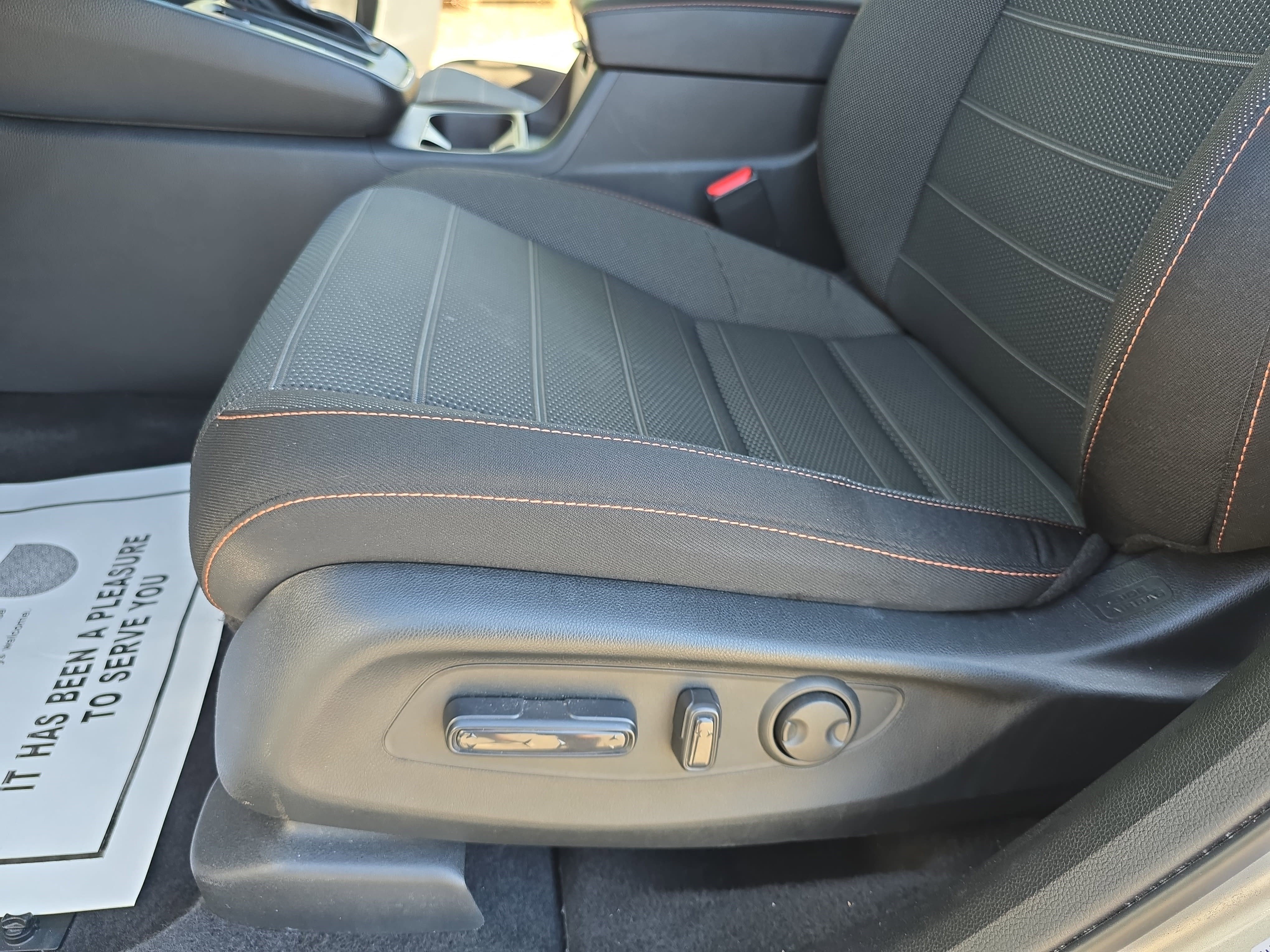 Used 2025 Honda CR-V Sport image 30