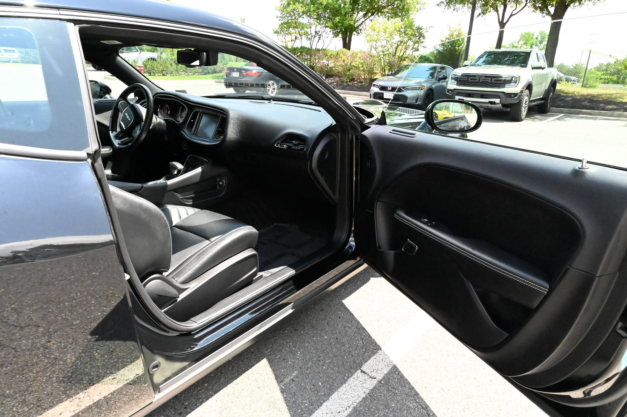 Used 2016 Dodge Challenger SRT Hellcat RWD image 35