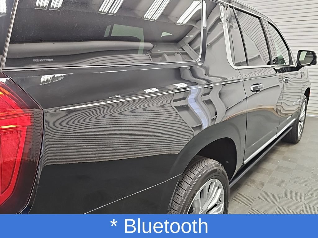 Used 2023 GMC Yukon XL Denali AWD/4WD image 10