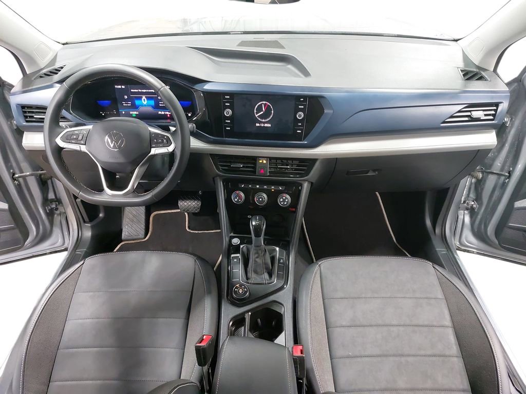 Used 2023 Volkswagen Taos SE w/ Panoramic Sunroof Package image 9