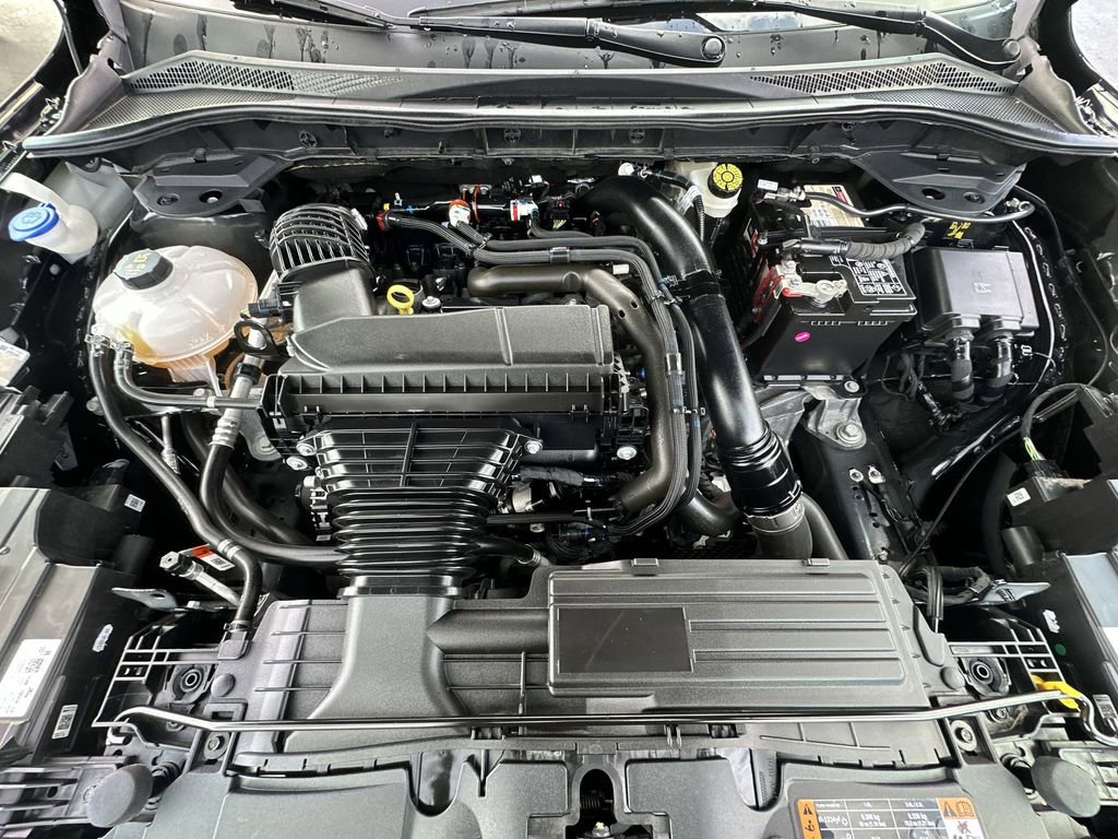 Used 2024 Ford Escape Platinum w/ Class II Trailer Tow Package image 26