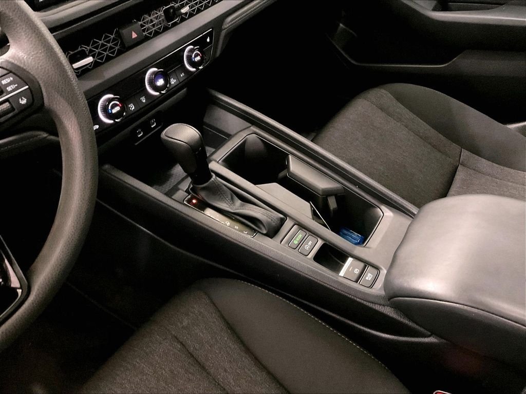 Used 2024 Honda Accord EX image 20