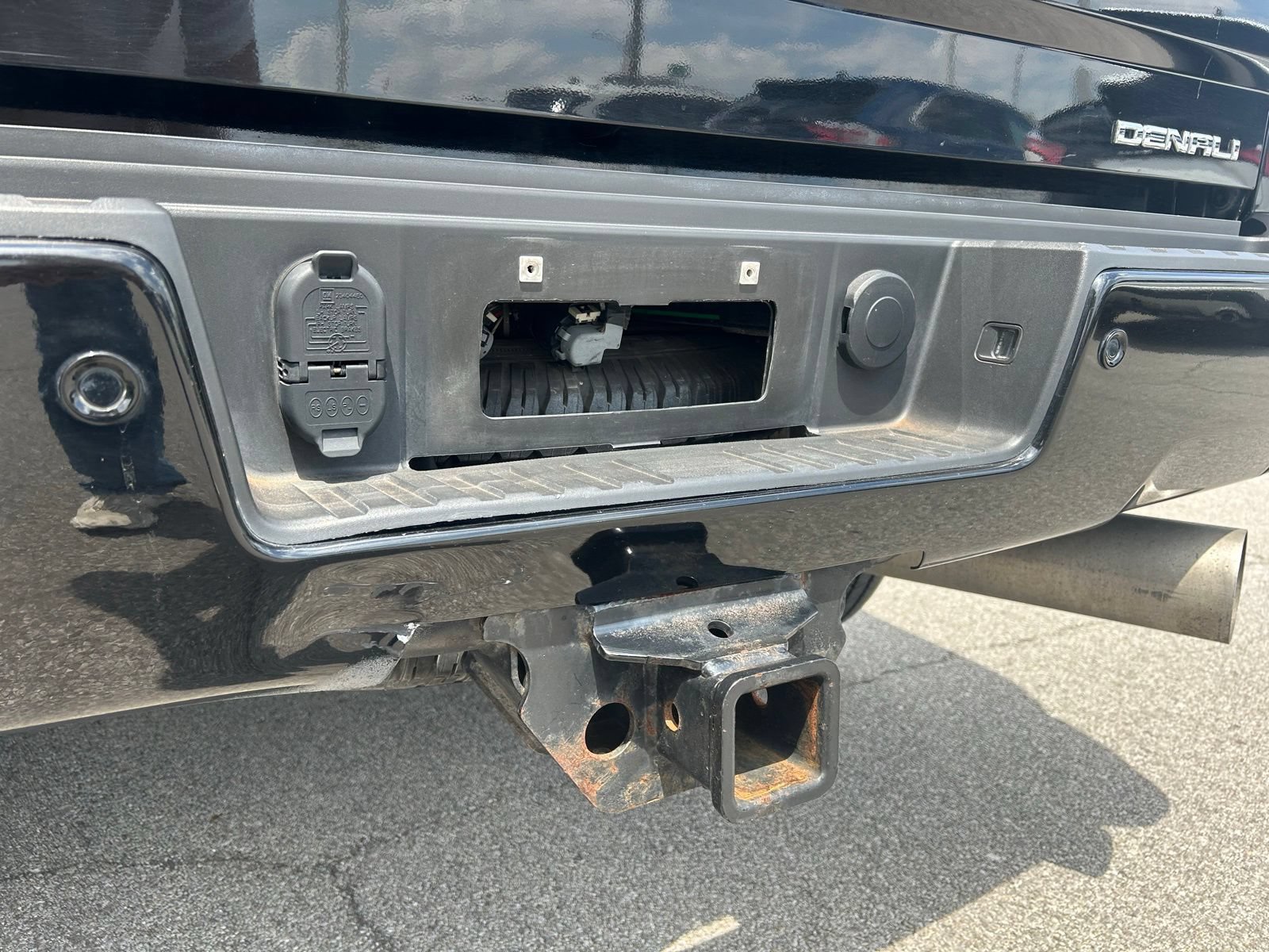 Used 2018 GMC Sierra 2500 Denali w/ Snow Plow Prep Package AWD/4WD image 7