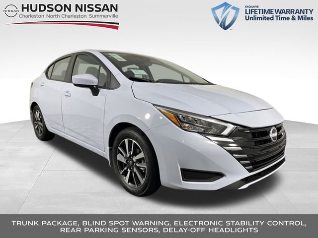 New 2025 Nissan Versa SV w/ Trunk Package