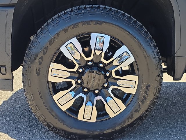 New 2026 GMC Sierra 3500 Denali w/ Denali Reserve Package AWD/4WD image 22