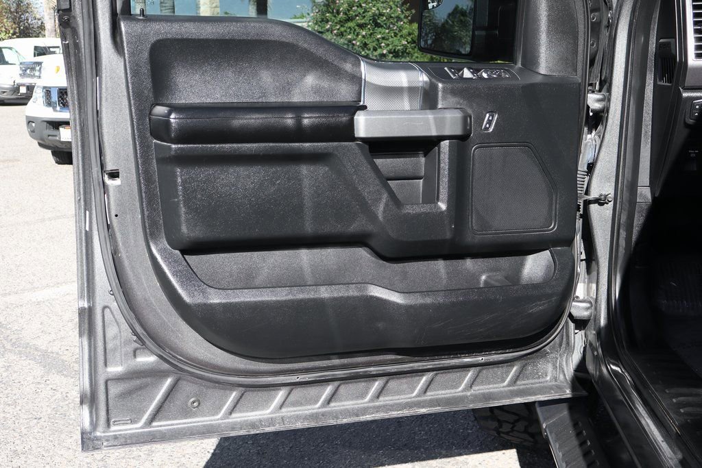 Used 2015 Ford F150 XLT w/ Equipment Group 302A Luxury RWD image 15