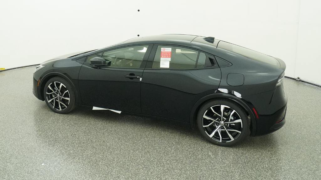 New 2026 Toyota Prius Plug-In Hybrid FWD image 74