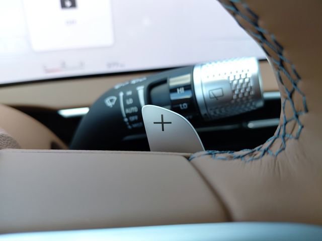 New 2026 Genesis GV70 2.5T Advanced image 36