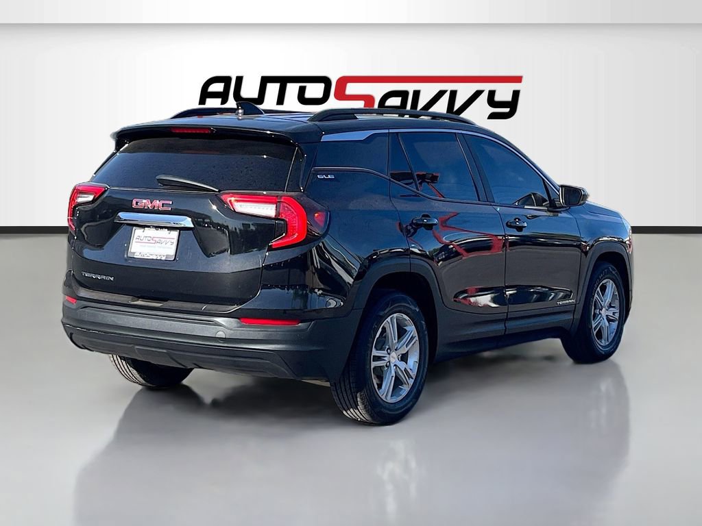Used 2022 GMC Terrain SLE w/ Driver Convenience Package FWD image 7