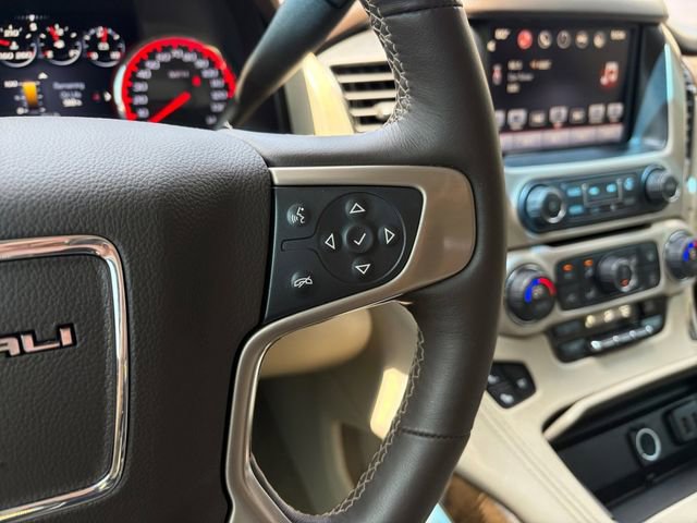 Used 2016 GMC Yukon XL Denali w/ Open Road Package AWD/4WD image 8