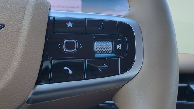 Certified 2025 Genesis G80 2.5T AWD/4WD image 21
