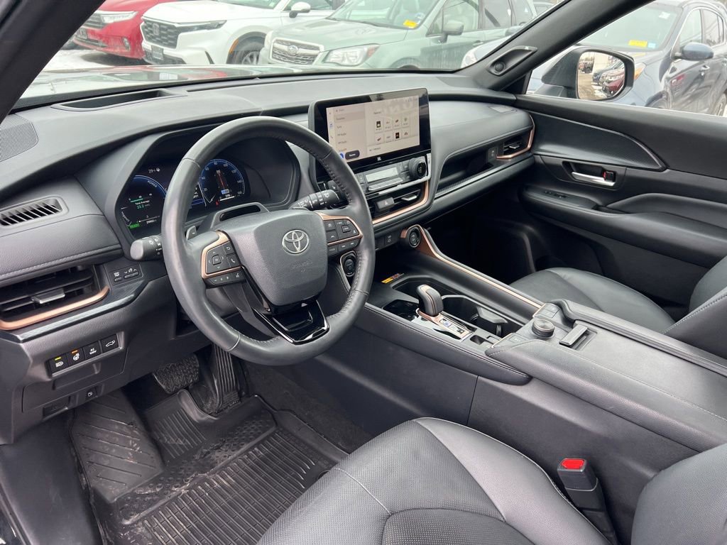 Used 2024 Toyota Grand Highlander MAX Platinum image 9