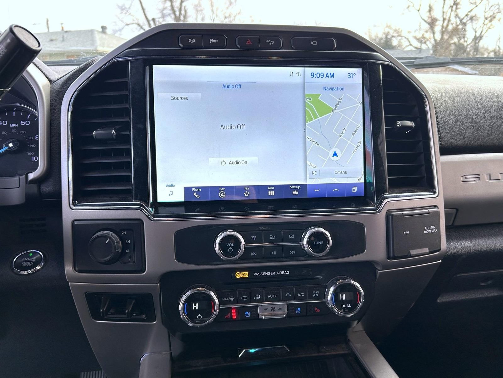 Used 2022 Ford F350 Lariat w/ Lariat Ultimate Package image 14