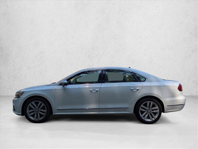 Used 2017 Volkswagen Passat 1.8T SE FWD image 9