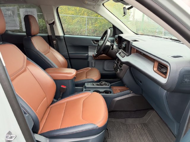 Used 2023 Ford Maverick Lariat w/ Lariat Luxury Package FWD image 9