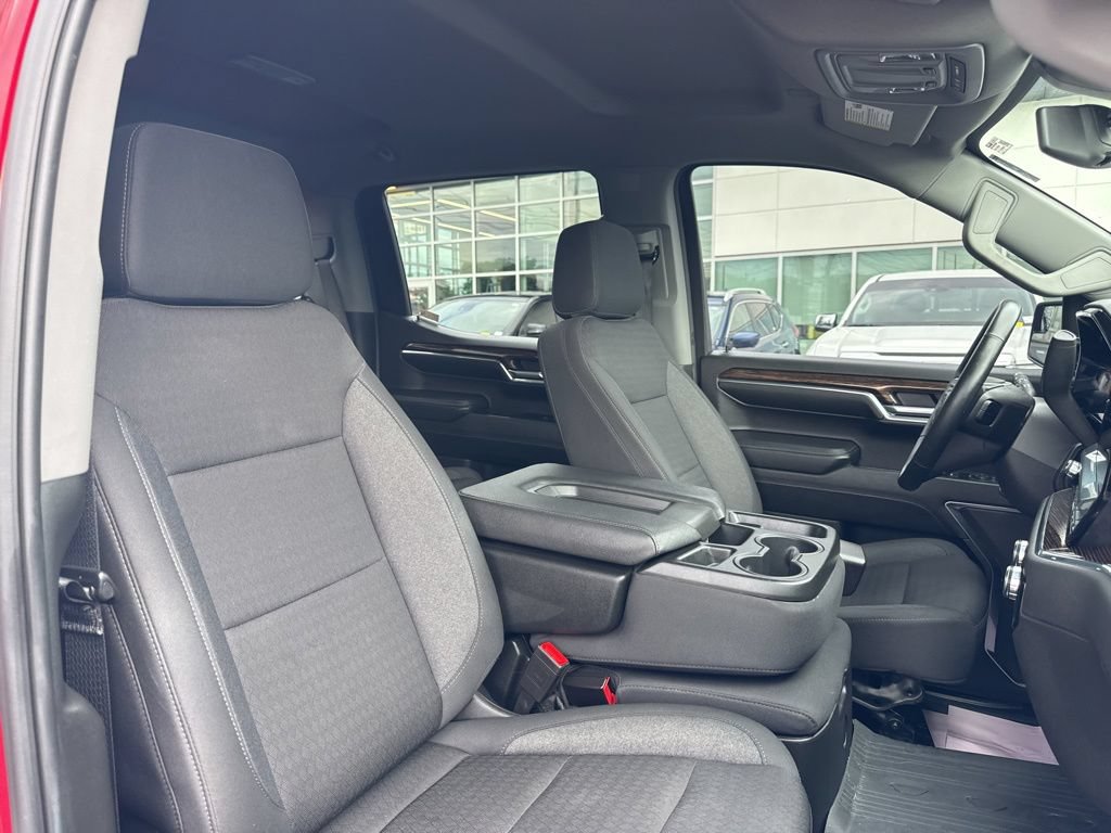 Used 2024 GMC Sierra 1500 Elevation w/ LPO, Elevation Black Package AWD/4WD image 20