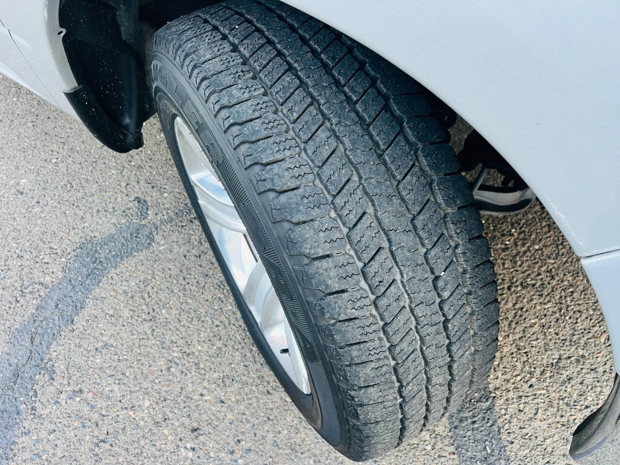 Used 2018 RAM 1500 Classic SLT AWD/4WD image 13