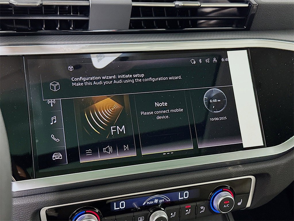 New 2025 Audi Q3 2.0T Premium image 13