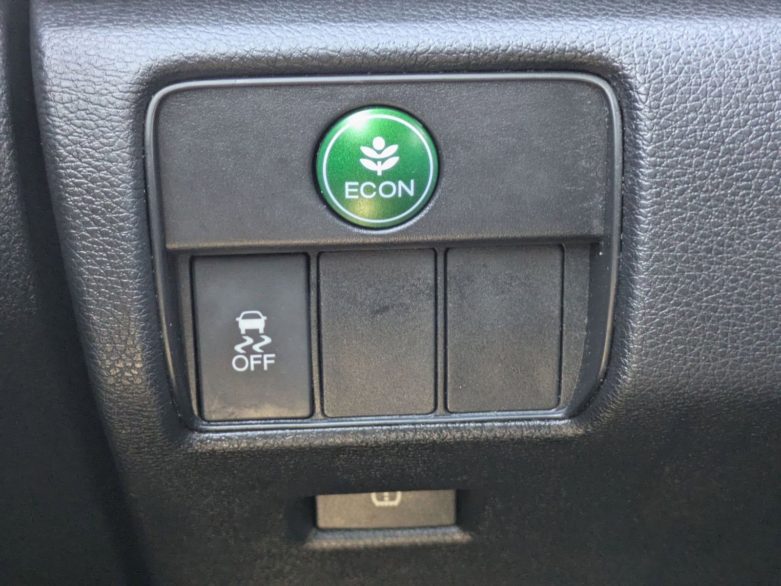 Used 2013 Honda Accord Sport image 16