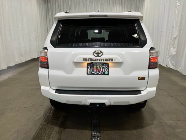 Certified 2023 Toyota 4Runner 40th Anniversary SE AWD/4WD image 5
