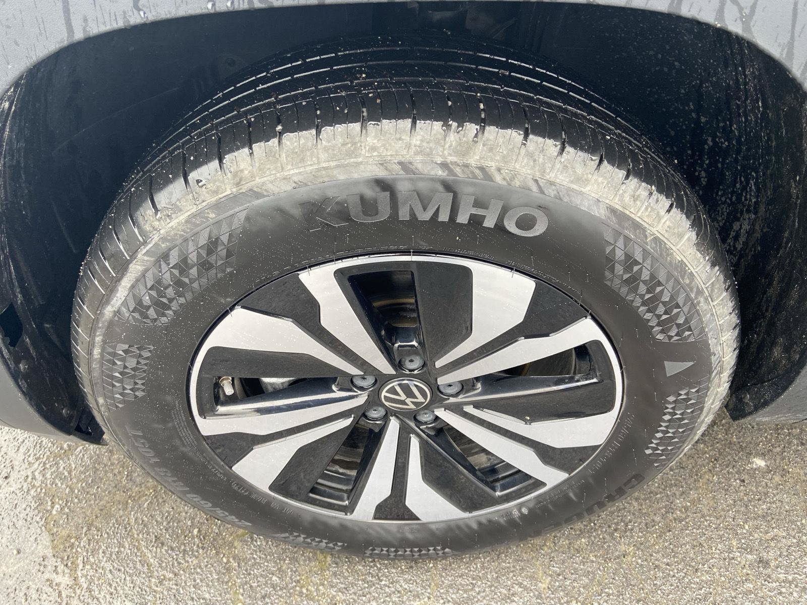 Used 2026 Volkswagen Atlas SE AWD/4WD image 15