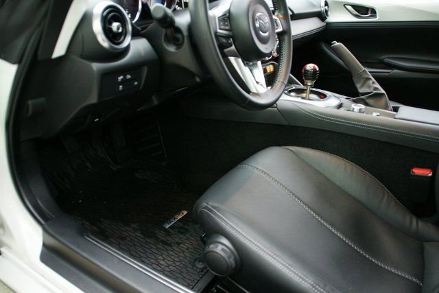 Used 2024 MAZDA MX-5 Miata Grand Touring w/ Weather Package image 16