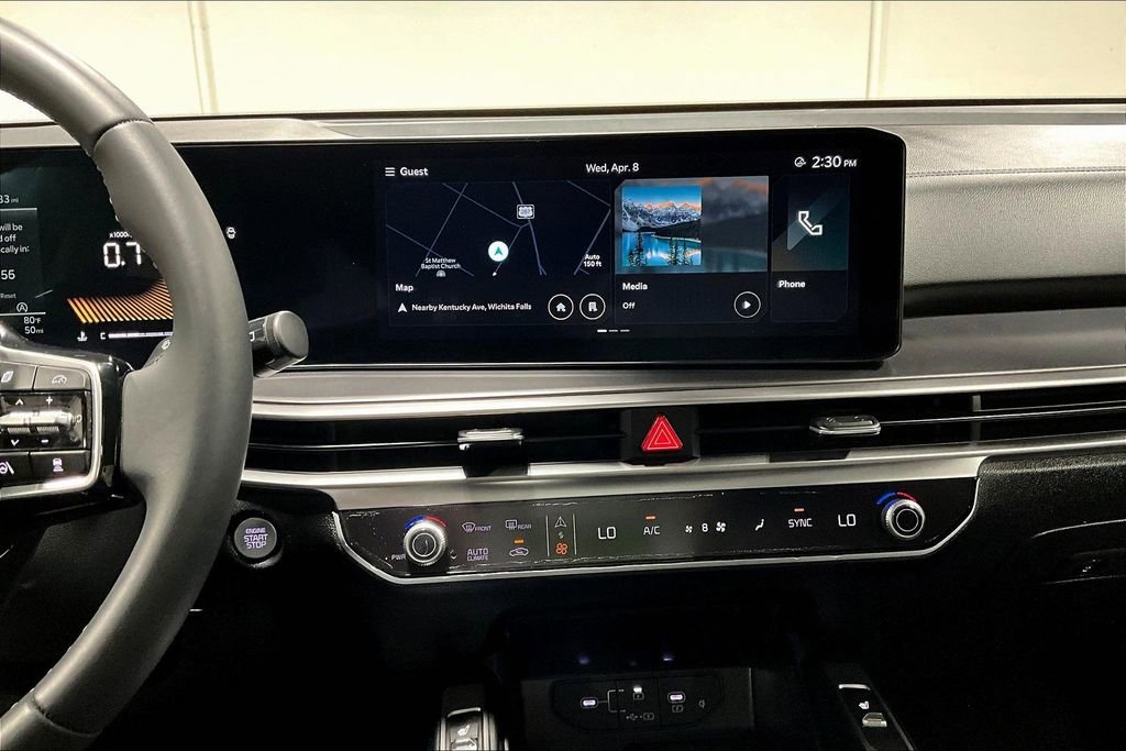 Used 2024 Kia Sorento S w/ Panoramic Sunroof Package image 8