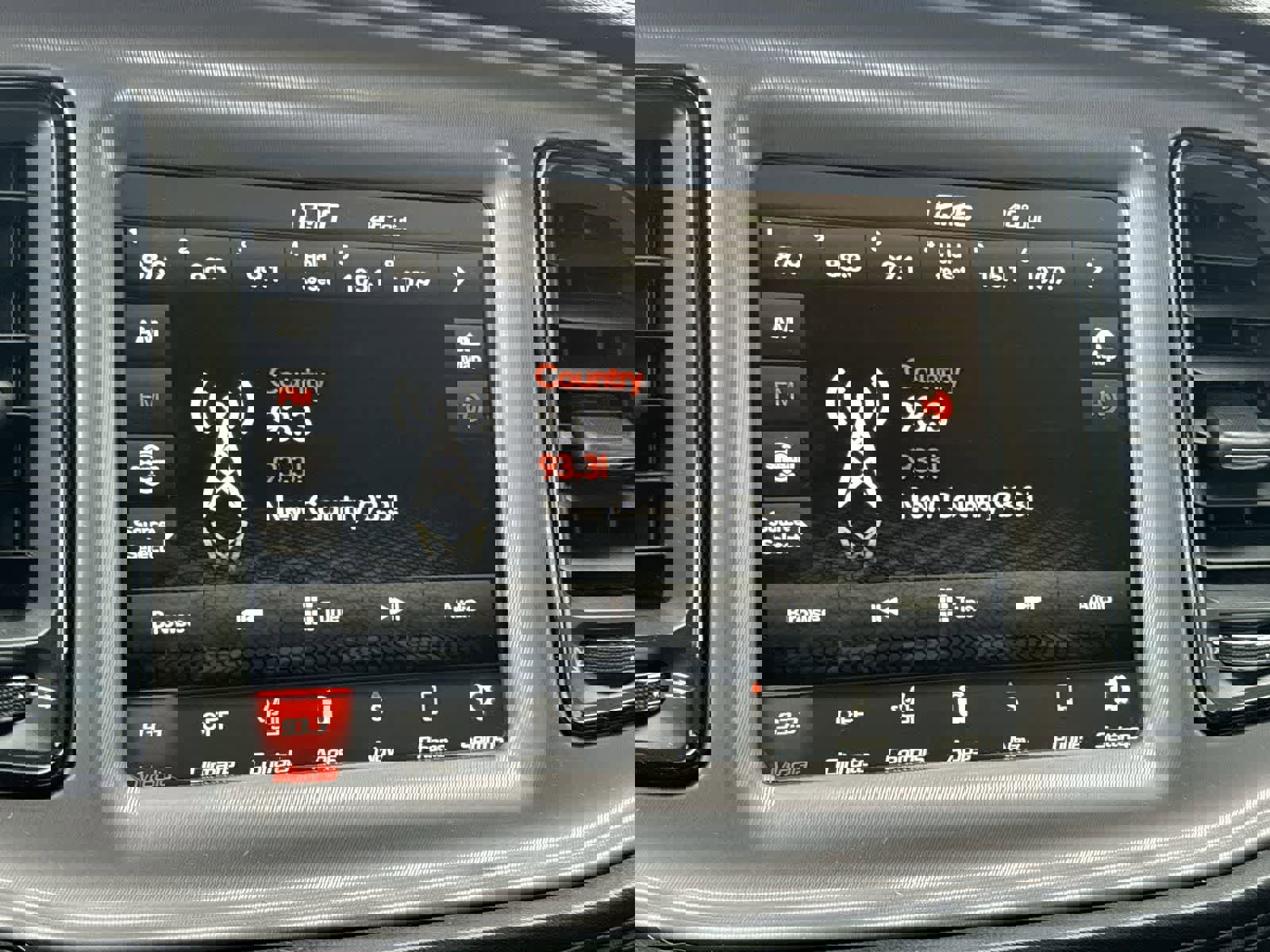 Used 2023 Dodge Challenger SXT w/ Plus Package image 13