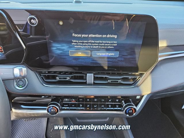 New 2026 Chevrolet Equinox RS w/ Convenience Package III AWD/4WD image 13