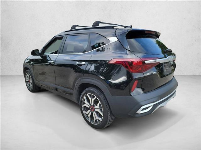 Used 2022 Kia Seltos SX w/ Sunroof Package AWD/4WD image 7