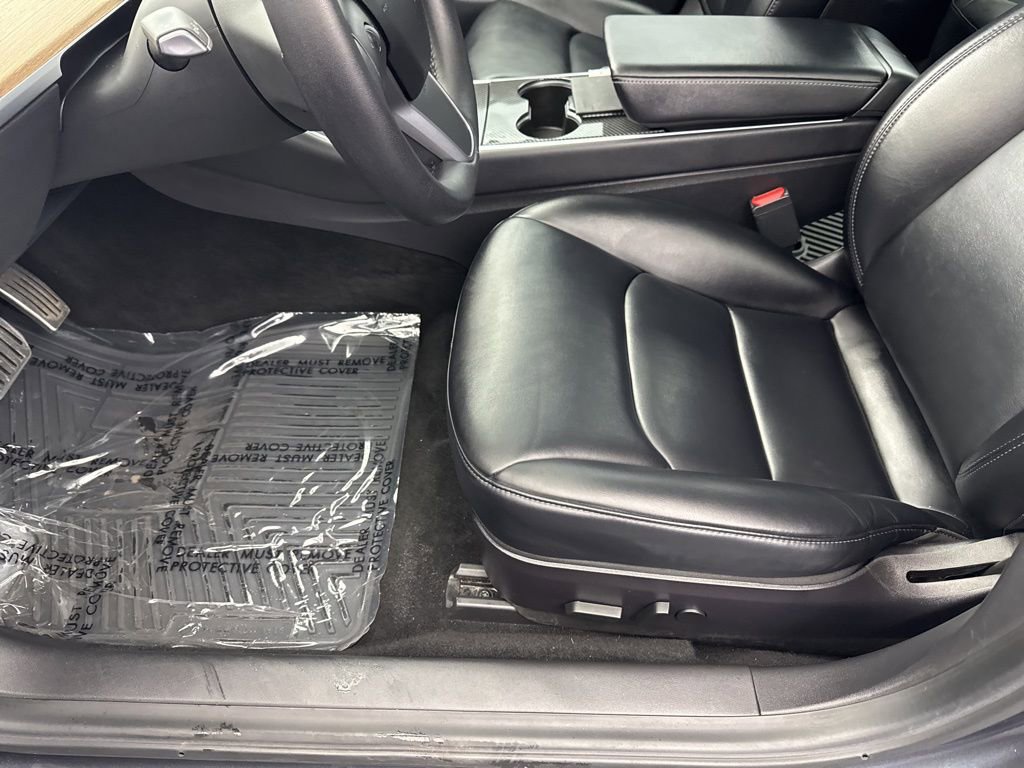 Used 2019 Tesla Model 3 Standard Range Plus image 26