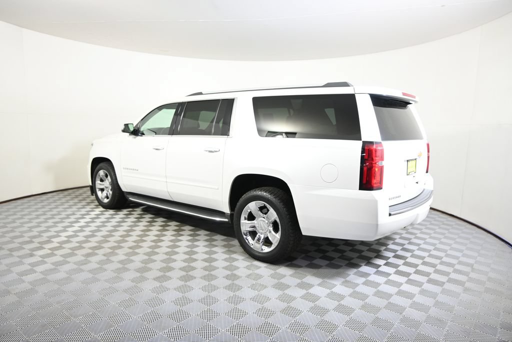Used 2017 Chevrolet Suburban Premier AWD/4WD image 4
