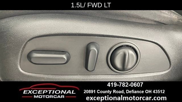 Used 2018 Chevrolet Malibu LT image 34