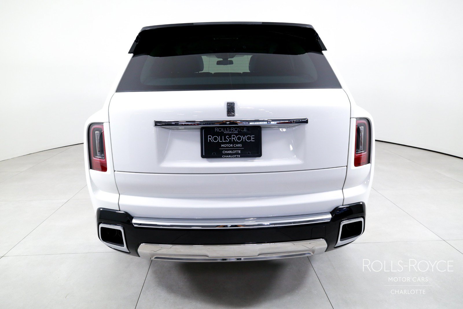 New 2026 Rolls-Royce Cullinan AWD/4WD image 9
