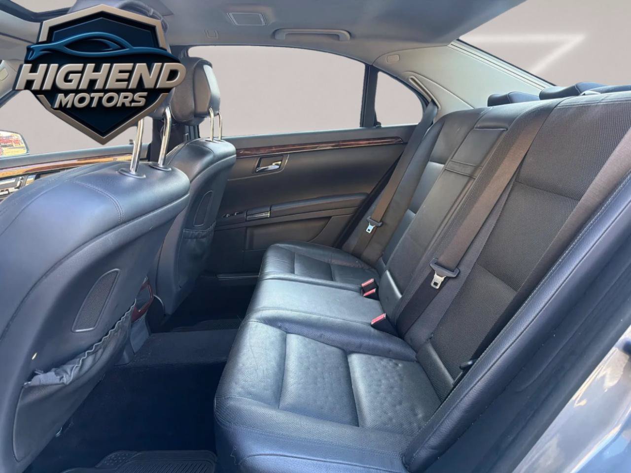 Used 2010 Mercedes-Benz S 550 4MATIC image 15